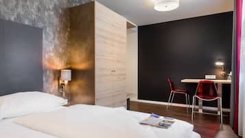 City-Apartment, 1 Einzelbett | Zimmersafe, schallisolierte Zimmer, kostenloses WLAN, Bettwäsche
