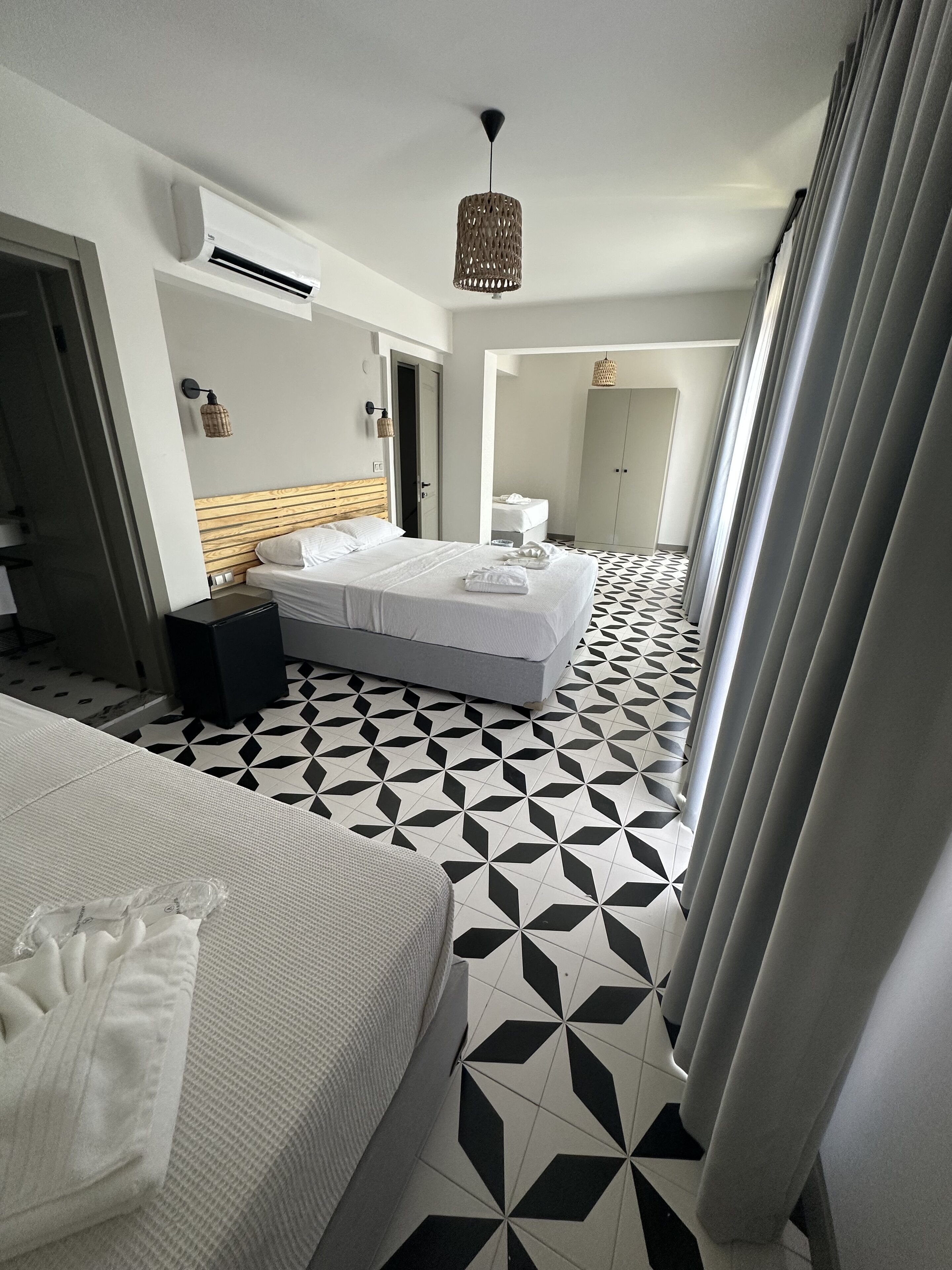 family quadruple room, balcony, garden view | 1 bedroom, minibar, iron/ironing board, free wifi