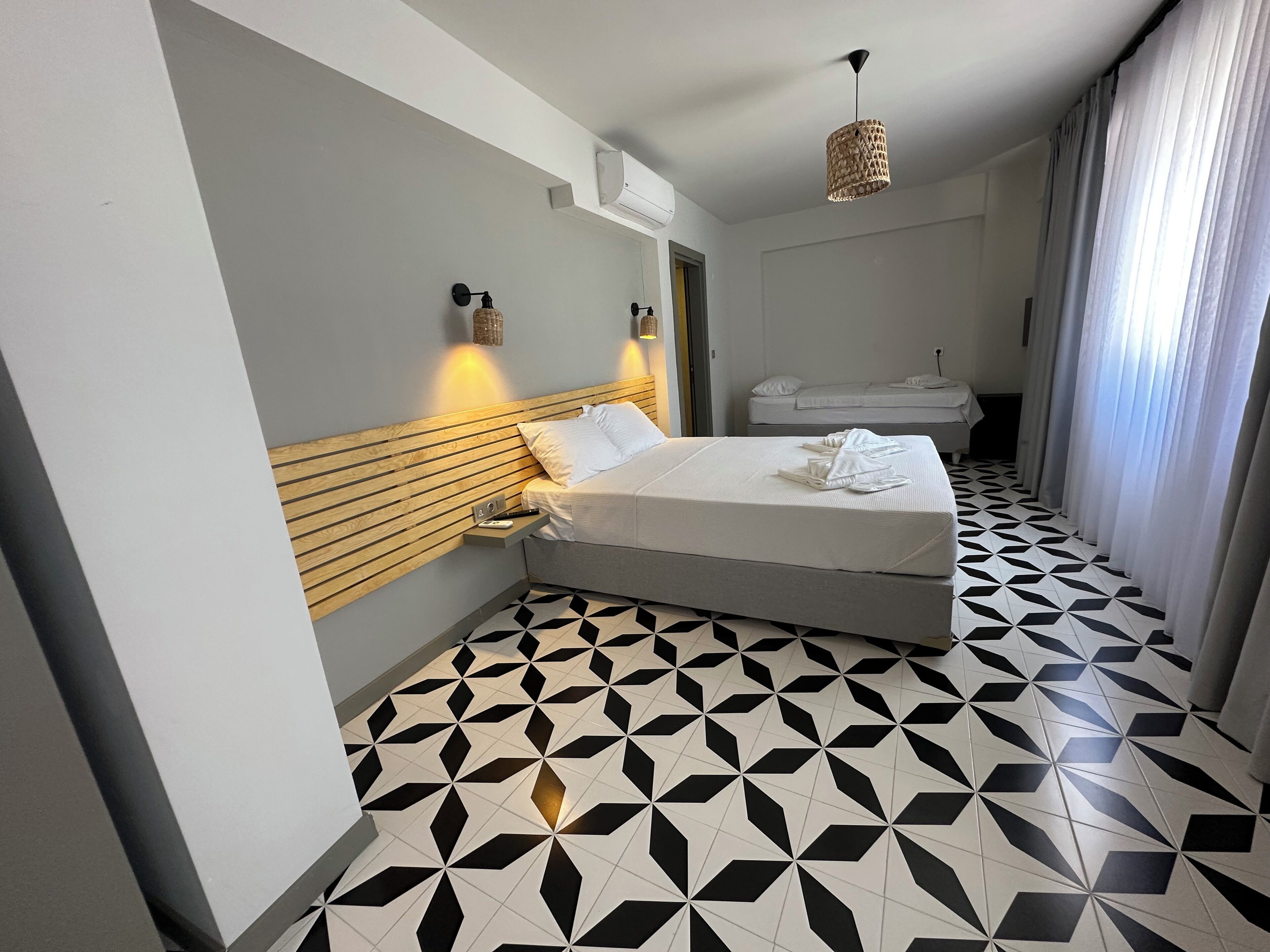 family quadruple room | 1 bedroom, minibar, iron/ironing board, free wifi