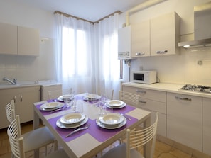 Interior detail - Coco (Venice)