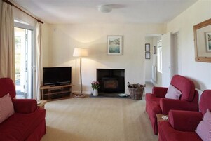 Apartamento, 5 quartos, 2 banheiros, vista para o mar | Sala de estar | DVD player, dock para iPod