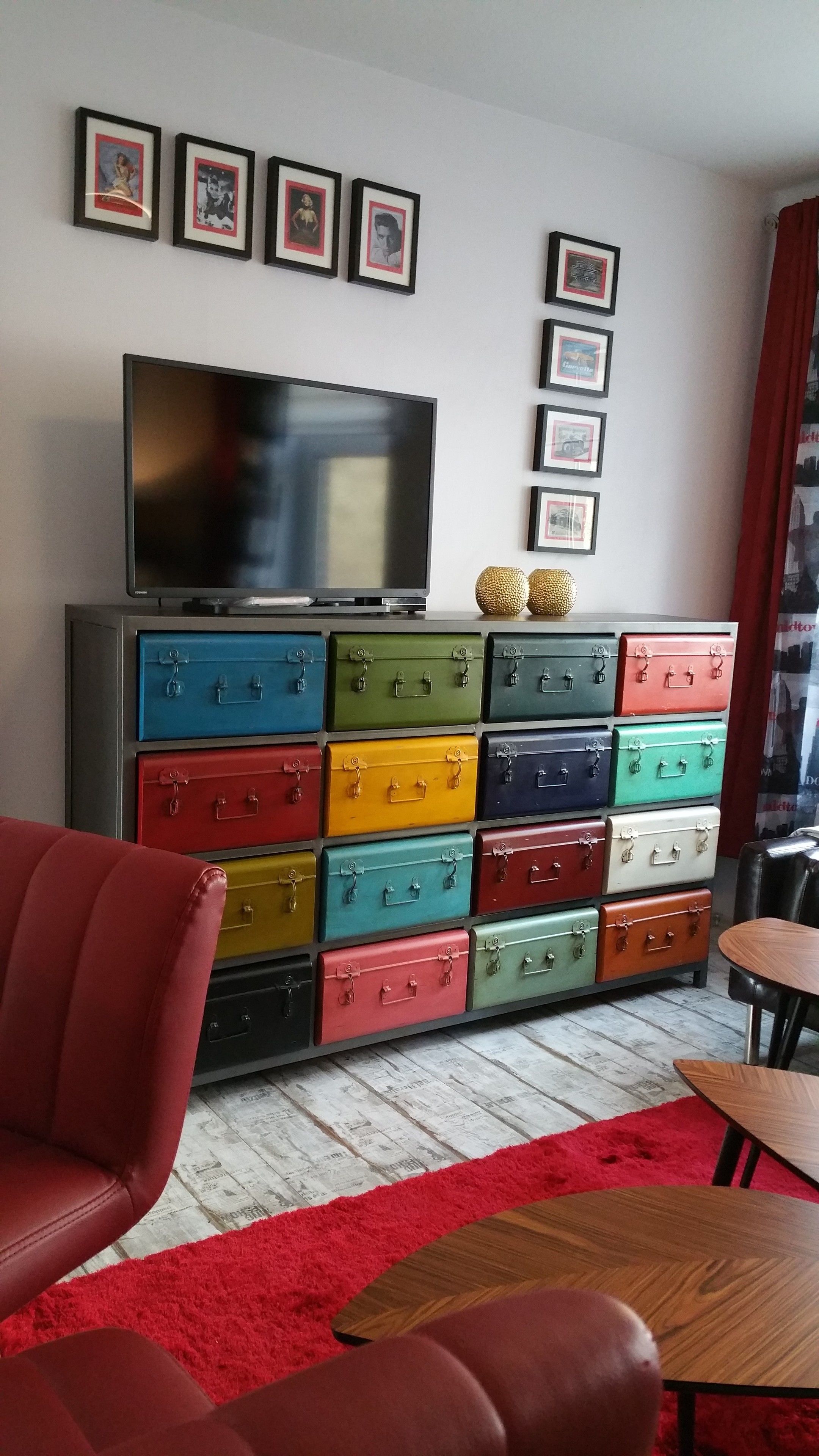 Residenz 6 | In-room safe, individually decorated, individually furnished