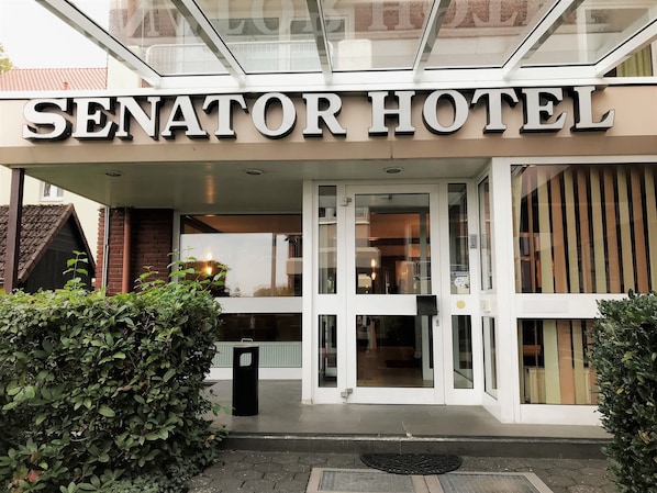 EntrĂ©e de lâhĂ©bergement