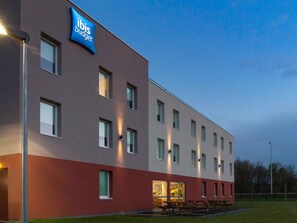 Exterior - ibis budget Romorantin (Romorantin-Lanthenay)