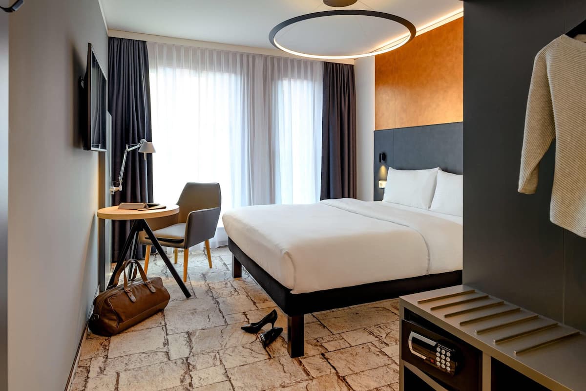 舒適客房, 1 張標準雙人床 | 防敏寢具、房內夾萬、隔音、免費 Wi-Fi