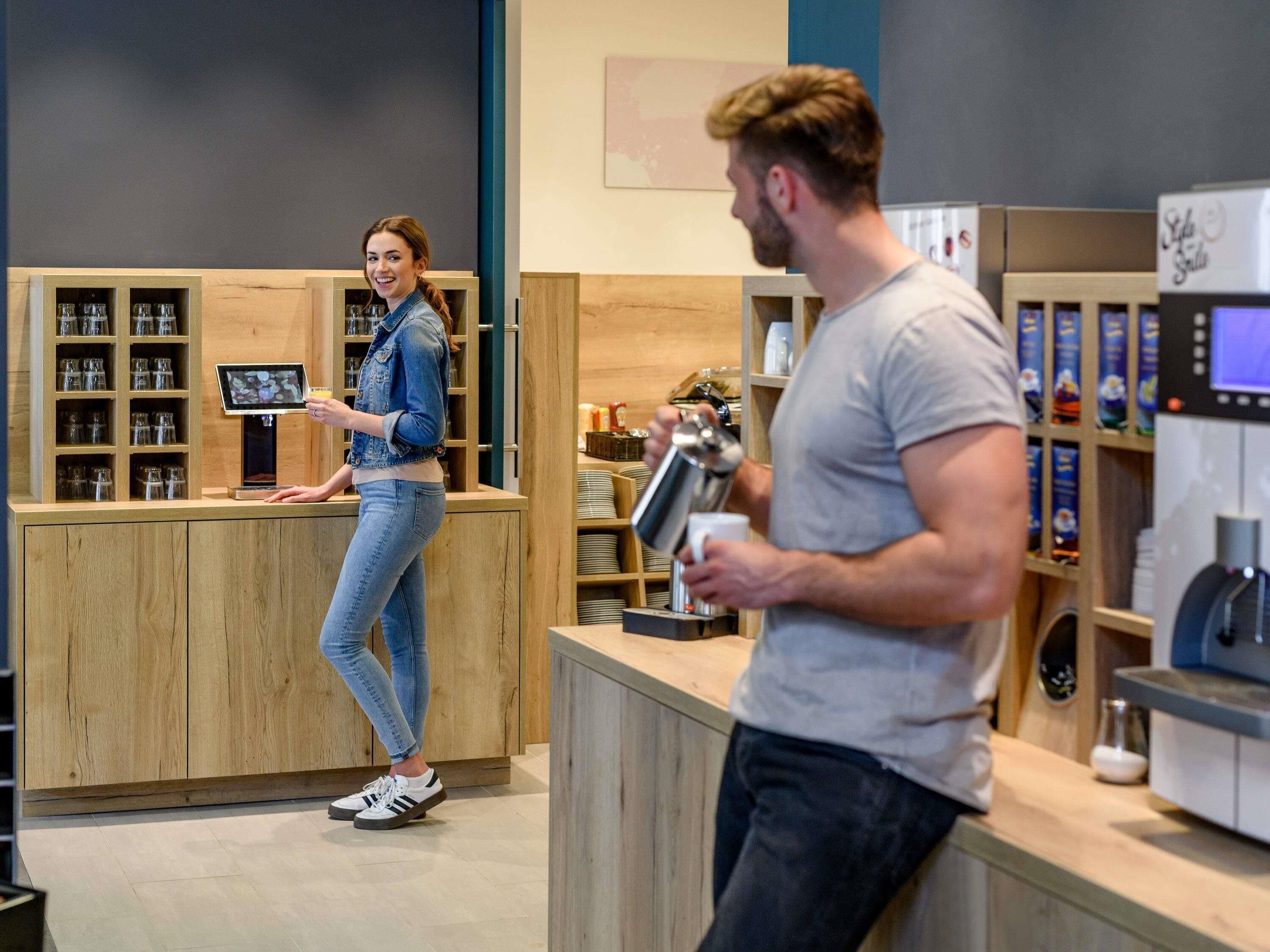 daily continental breakfast (eur 16 per person)