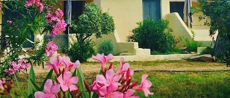 Alberca al aire libre por temporada