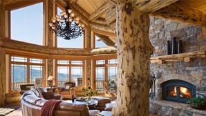 Interior detail - See Me Lodge (Steamboat Springs)