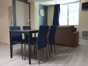 2 bedroom suite for 4 | Comedor