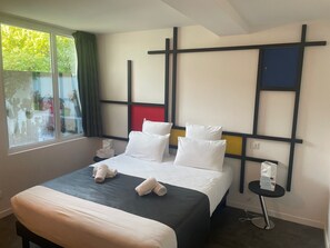 1 bedroom suite for 4 people with reduced mobility | Ropa de cama de alta calidad y insonorización 