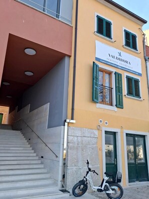 Front of property - Valdibora Seaview Residence (Rovinj)