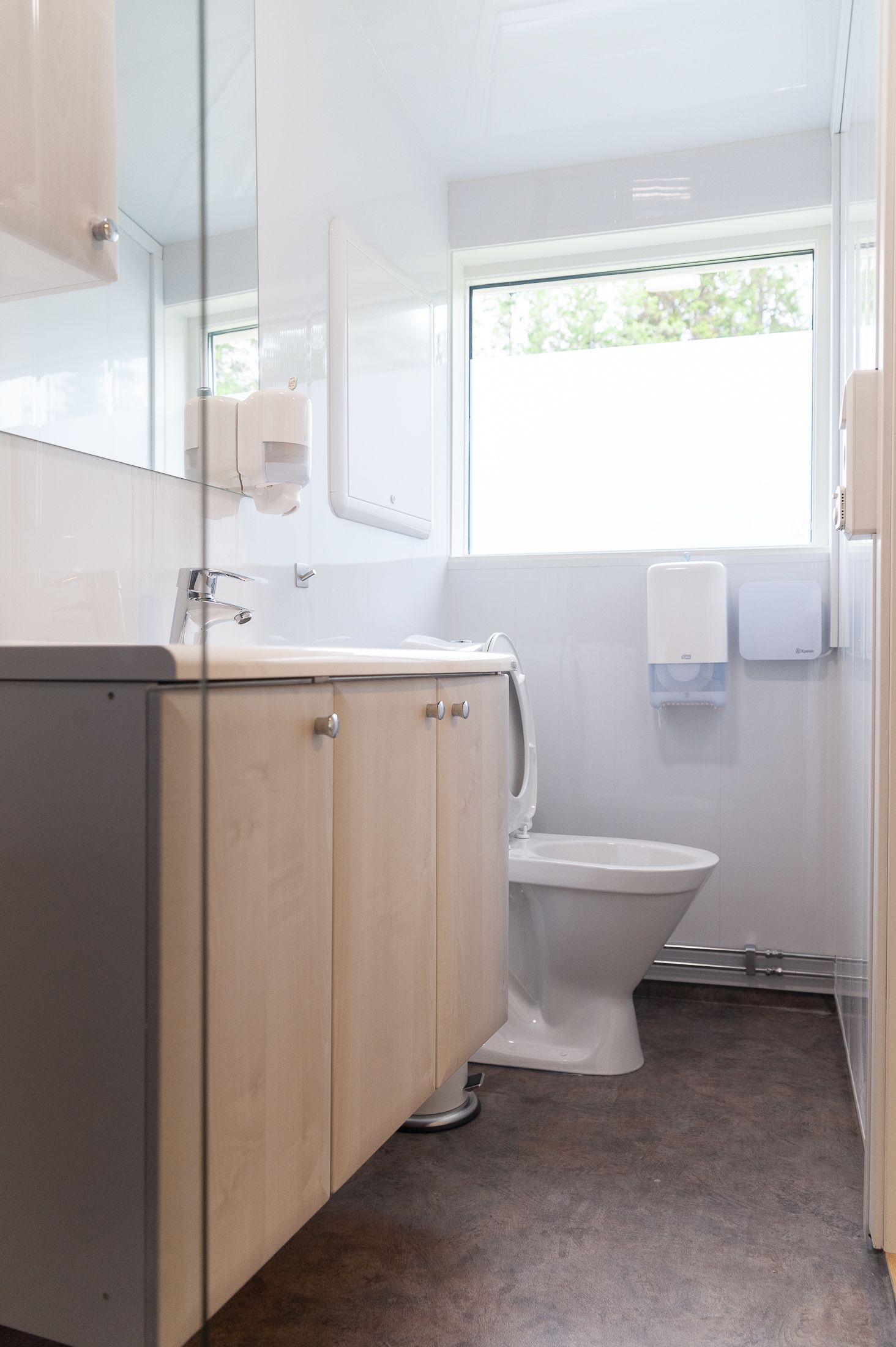 double room, 1 double bed, kitchenette | bathroom | shower, free toiletries, hair dryer, towels