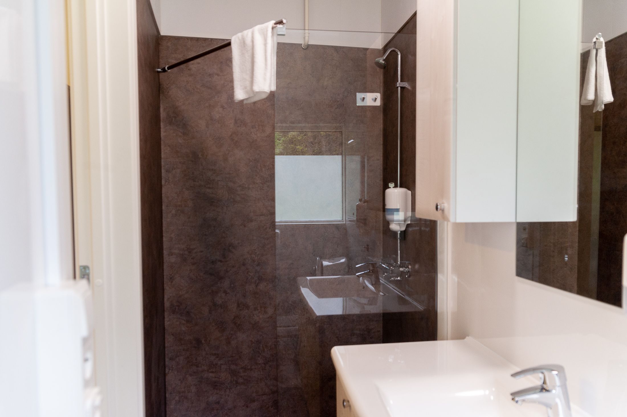 double room, 1 double bed, kitchenette | bathroom | shower, free toiletries, hair dryer, towels