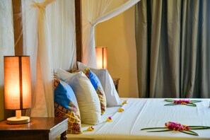 1 bedroom, premium bedding, in-room safe, desk