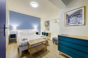 2 habitaciones, tabla de planchar con plancha y wifi gratis 