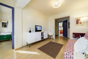 2 habitaciones, tabla de planchar con plancha y wifi gratis 