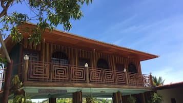 Double Room, 2 Katil Kelamin (Double), Garden View | 1 bilik tidur, peralatan tempat tidur premium, meja, Wi-fi percuma