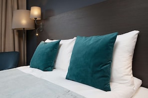 Superior Room, 1 King Bed | Pillowtop beds, desk, blackout drapes, soundproofing - Scandic Brennemoen (Indre Østfold)