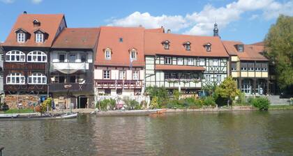 Ferienwohnung Rose - Ferienwohnungen Dippold