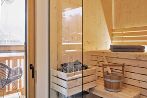 Unclassified image, 5 of 27, button - Garden apartment with sauna # 3 - Moving mountains boutique apartments (Saalfelden am Steinernen Meer)