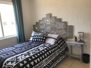 1 habitación, ropa de cama de alta calidad, cubrecamas y wifi gratis