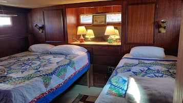 1 bedroom, memory-foam beds, iron/ironing board, free WiFi