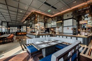 2 restaurantes, cocina china