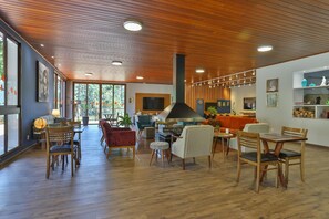 Restaurant - Hotel Vila Dom Bosco (Campos do Jordão)