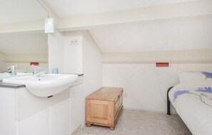 3 Schlafzimmer, Reisekinderbett, kostenloses WLAN