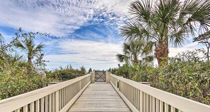 Walk to Bars & Shops: Resort Condo in Hilton Head!