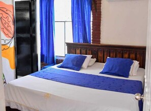 Habitació estàndard | Wifi gratuïta i roba de llit