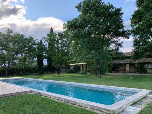 Near Uzes. character property in an old sheepfold. private pool.