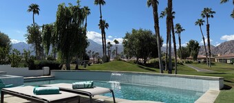 PGA Nicklaus Tournament Course 6th Hole Tee Box!