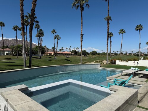 PGA Nicklaus Tournament Course 6th Hole Tee Box!