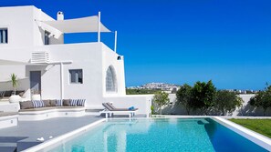Piscine extérieure