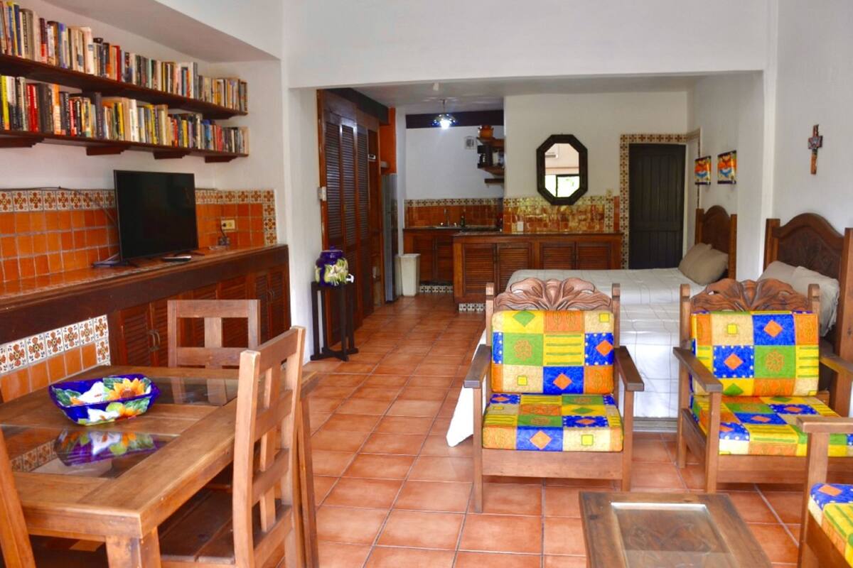 Suite estudio, frente a la playa (By VC- R4)