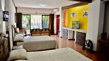 Suite estudio, frente a la playa (By VC- R2) | Premium bedding, in-room safe, free WiFi, bed sheets
