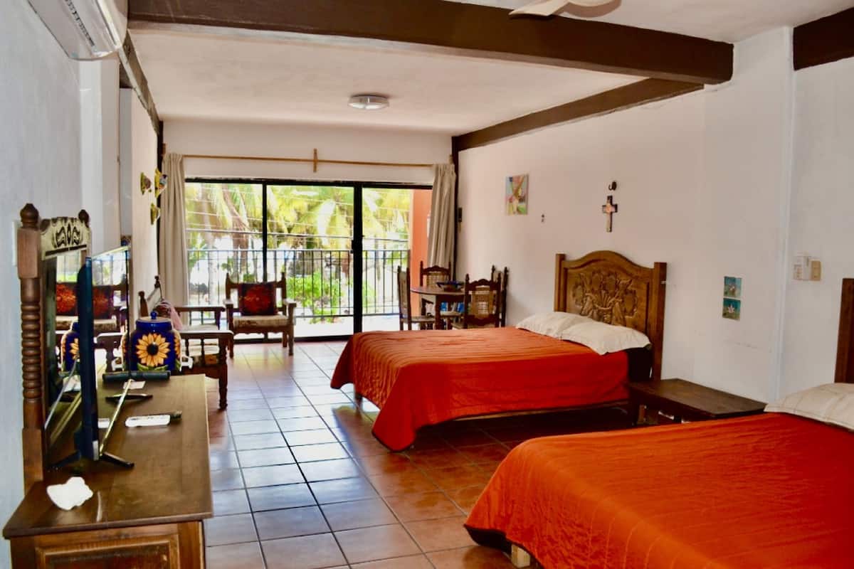 Suite estudio, frente a la playa (By VC- R1) | Premium bedding, in-room safe, free WiFi, bed sheets