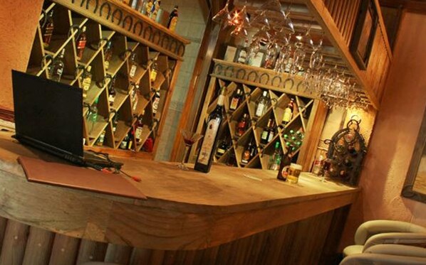 Bar (in der Unterkunft)