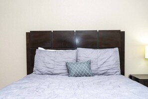 3 Schlafzimmer, Bügeleisen/Bügelbrett, WLAN, Bettwäsche