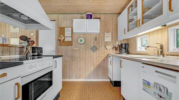 Refrigerador, placa de cocina, lavavajillas, cafetera/tetera