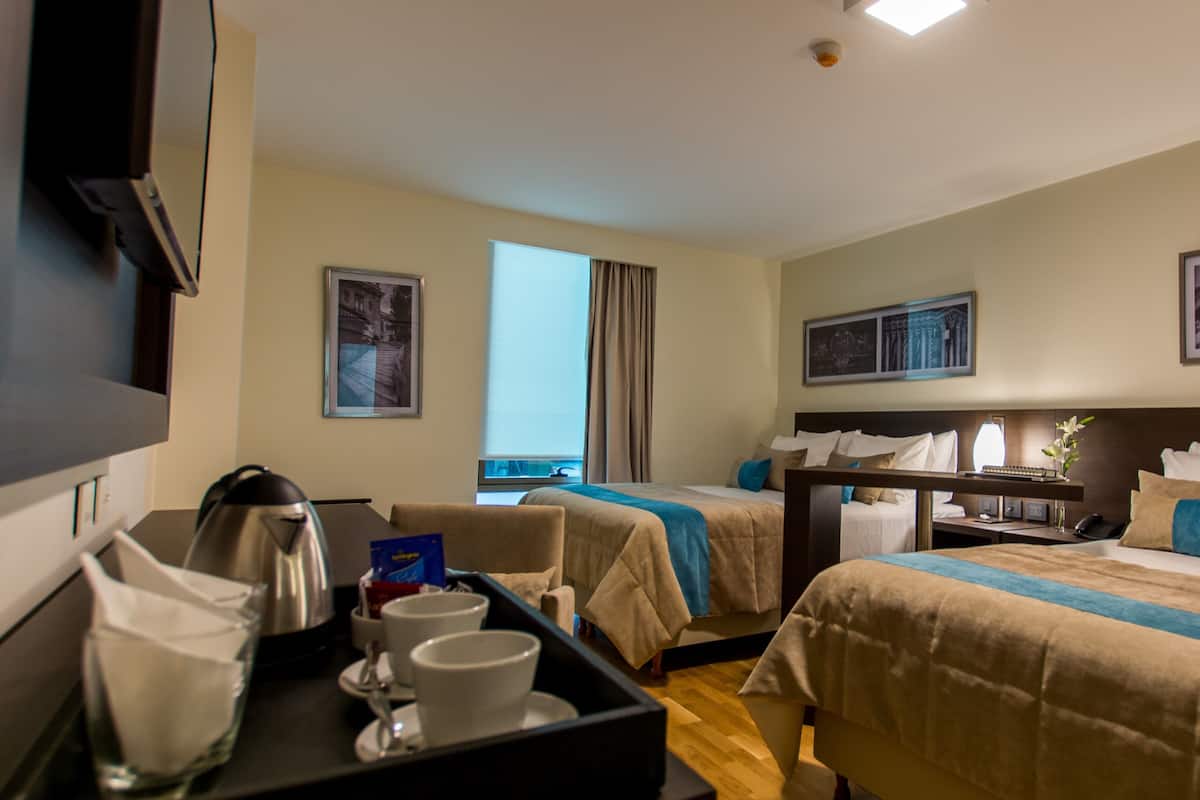 Concept Triple Twin | 1 bedroom, premium bedding, minibar, in-room safe