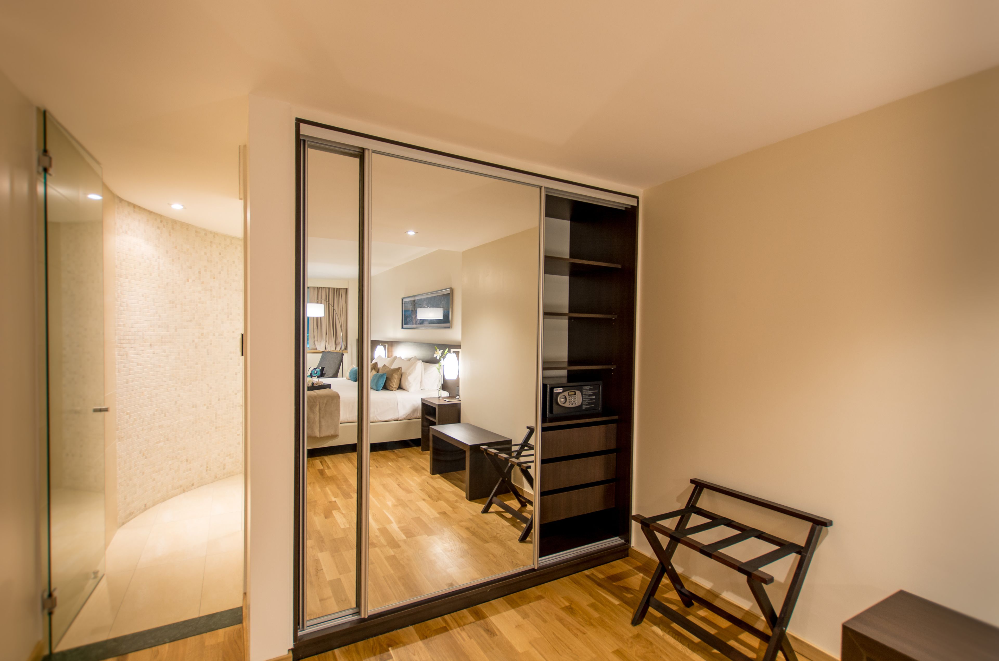 superior matrimonial | room amenity