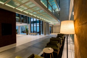 บริเวณนั่งเล่นที่ล็อบบี้