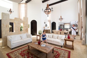 別墅, 6 間臥室 (All Inclusive) | 客廳 | 平面電視