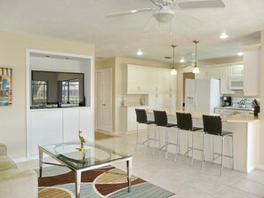 Interior - Beautiful Water Views, 7-min Walk to Tigertail Beach entrance, 5 bikes, Hot Tub (Marco Island)