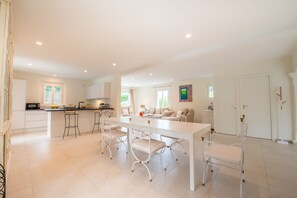 Dining - Villa Saint-Tropez (Gassin)