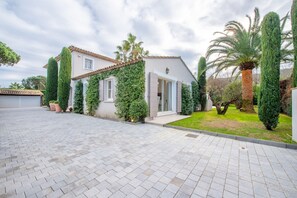 Exterior - Villa Saint-Tropez (Gassin)