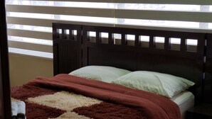 Apartment, 3 Bedrooms | 3 bedrooms, iron/ironing board, WiFi (free) - Portal Rent Apart 1 (Cochabamba)