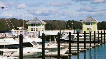 Marina